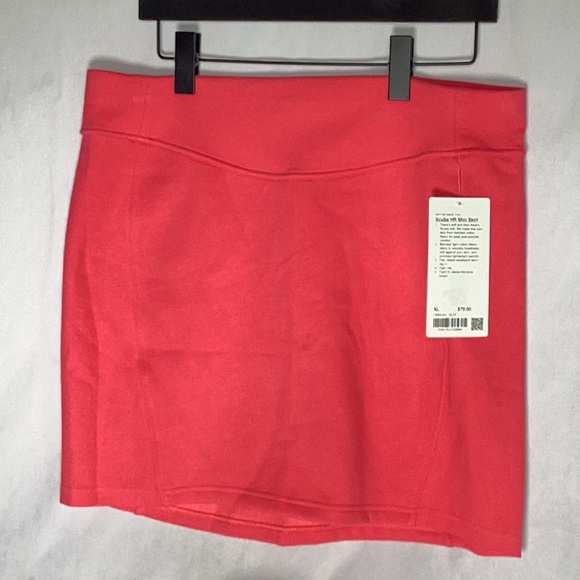 Lululemon scuba mini skirt - Picture 7 of 13